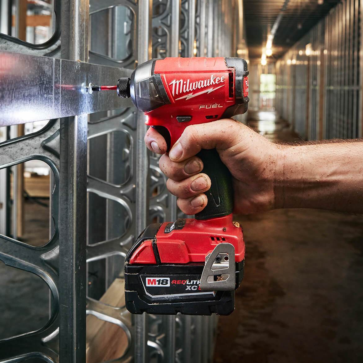 Milwaukee 2760-80 M18 FUEL 18V 1/4 Surge Hydraulic Driver - Bare. Reconditioned