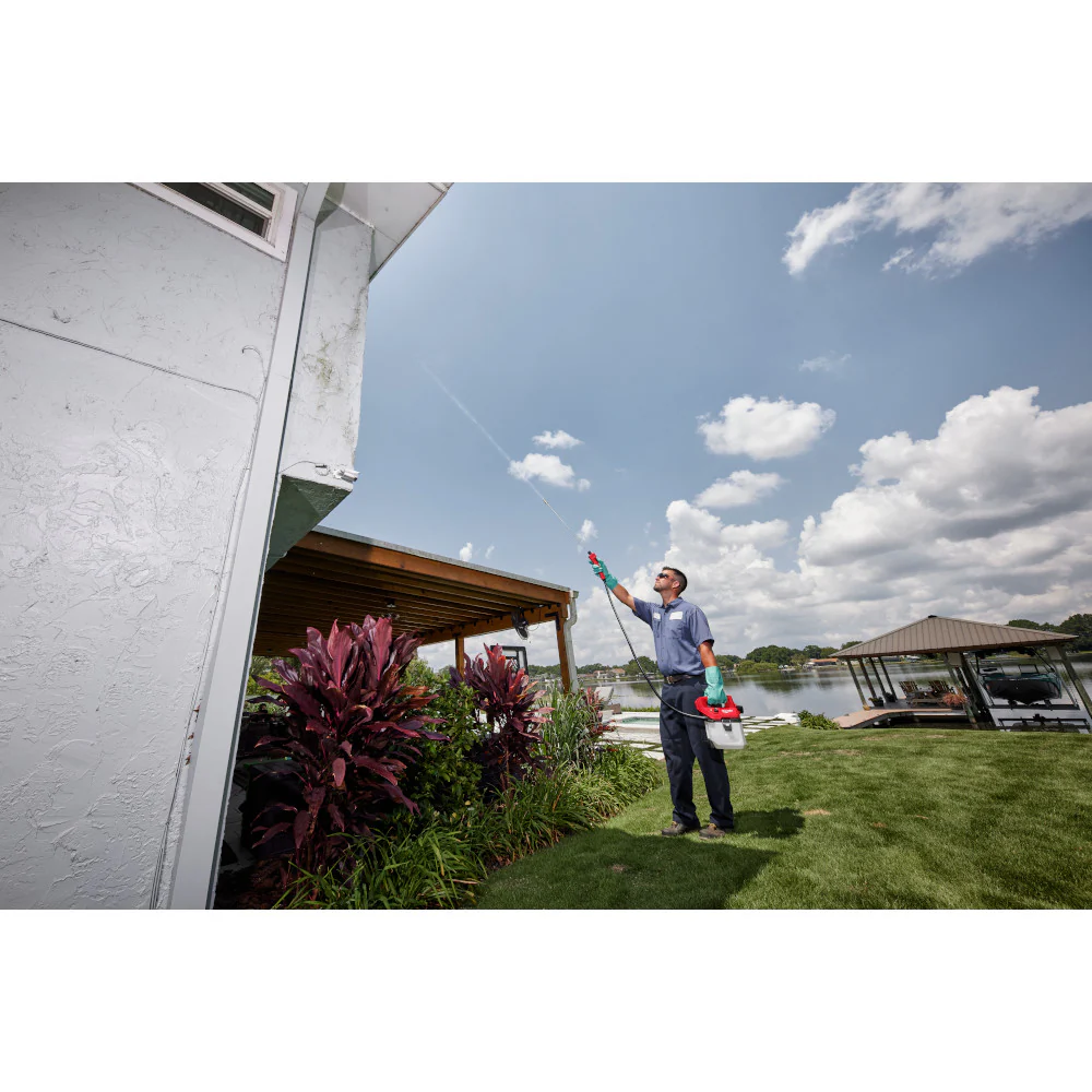 Milwaukee 2528-21G1 12V M12 1 Gallon Handheld Sprayer Kit