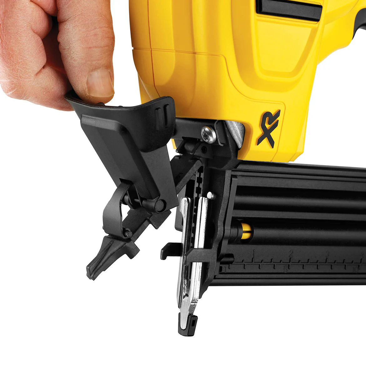 DeWALT DCN680B 20V MAX XR 18-Gauge Cordless Brad Nailer - Bare Tool