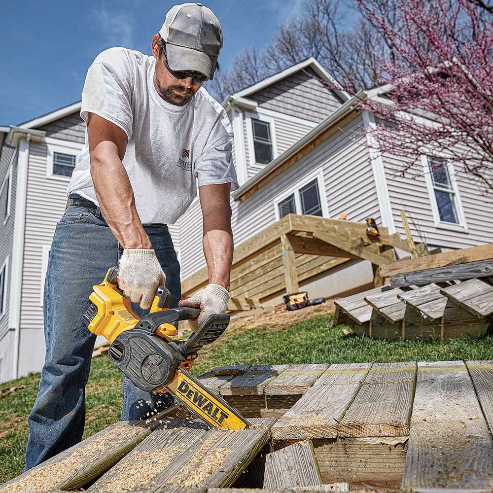 DeWALT DCKO975M1-KIT-1 20V Cordless String Trimmer/Blower Combo Kit w/ Chainsaw