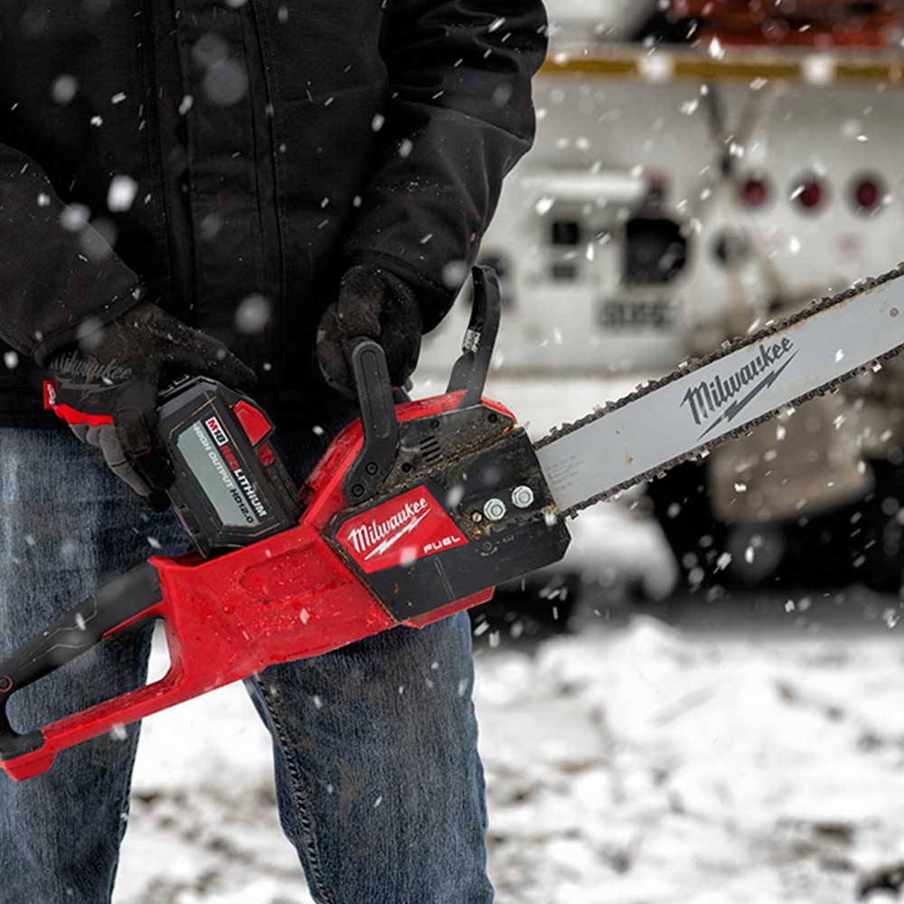 Milwaukee 2727-80 M18 FUEL 18V 16 Cordless Chainsaw - Bare Tool - Reconditioned