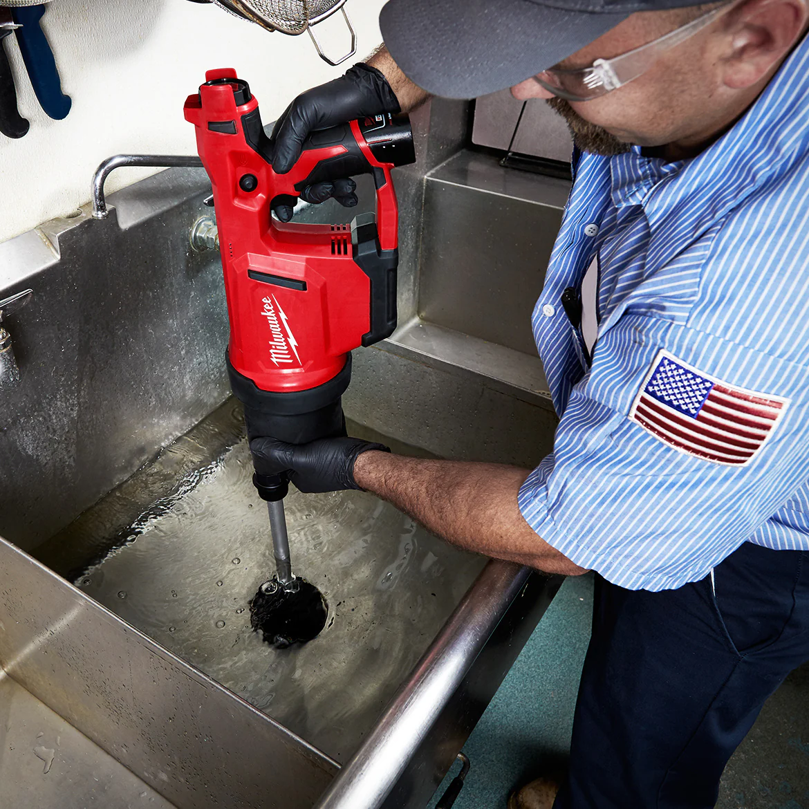 Milwaukee 2572B-21 M12 12V Airsnake Drain Cleaning Air Gun Kit w/ Attachments