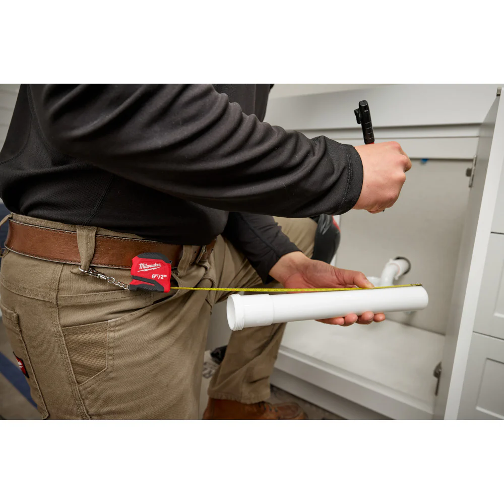 Milwaukee 48- 22-1706 6ft-2m Metric/SAE Durable Keychain Tape Measure