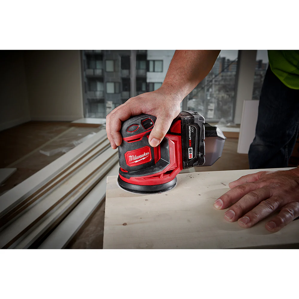 Milwaukee 2648-JB M18 18V Cordless Sander / Jig Saw w/ 5.0 AH Battery