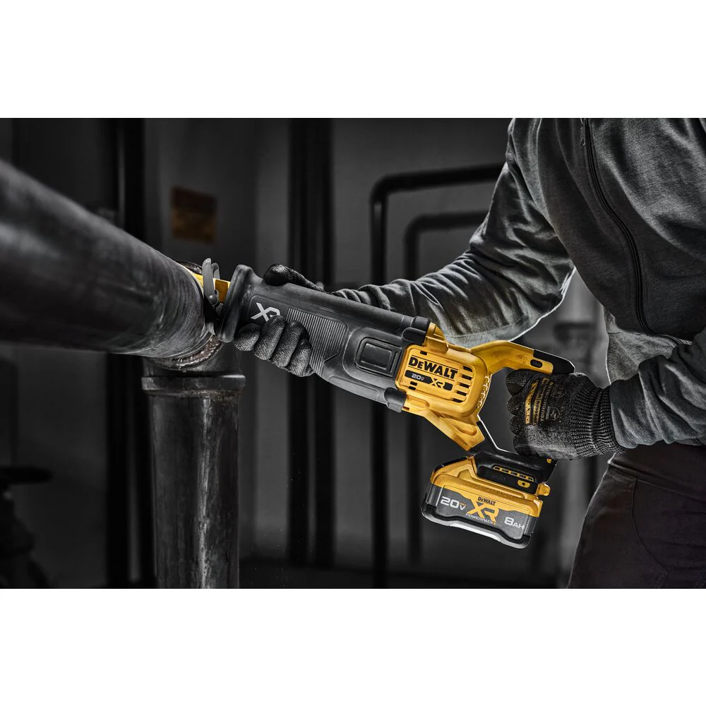 Dewalt DCS384WW1 20V 4.5 - 5 MAX XR Brushless Cordless Reciprocating Saw Kit