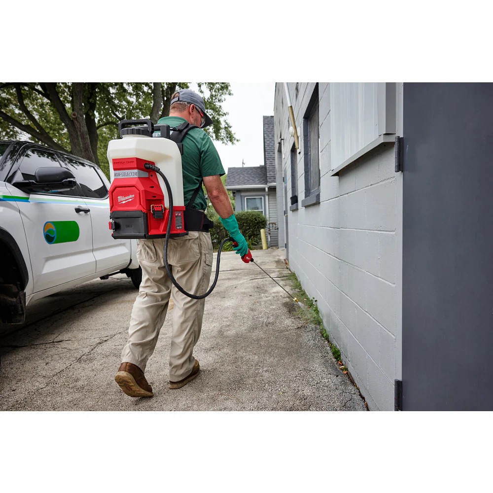 Milwaukee 49-16-19PS 4-Gallon Sprayer Tank Assembly w/ SWITCH-TANK