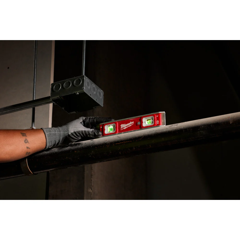 Milwaukee 48-22-5105 9 Durable High Contrast Torpedo Level w/ Lighted Vials