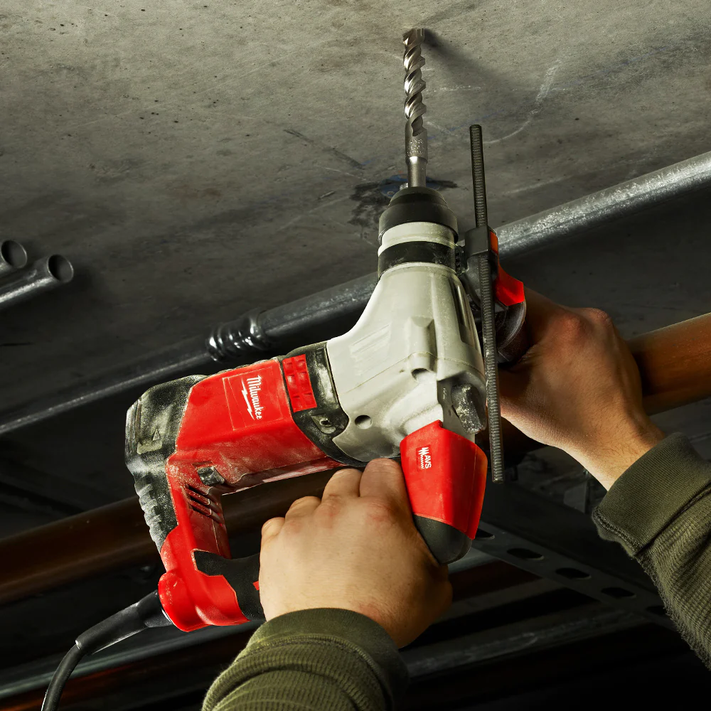 Milwaukee 5263-81 120V Corded  5/8 SDS Plus Rotary Hammer Kit - Reconditioned