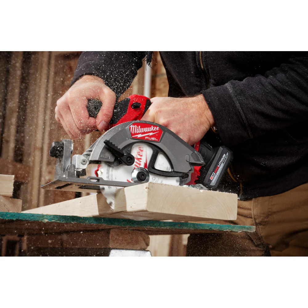 Milwaukee 2521-20 M12 FUEL 12V 5-3/8 Cordless Circular Saw - Bare Tool