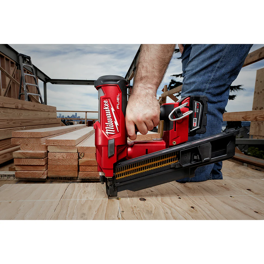 Milwaukee 2744-20 18V M18 FUEL 18V 21 Degree Framing Nailer - Bare Tool