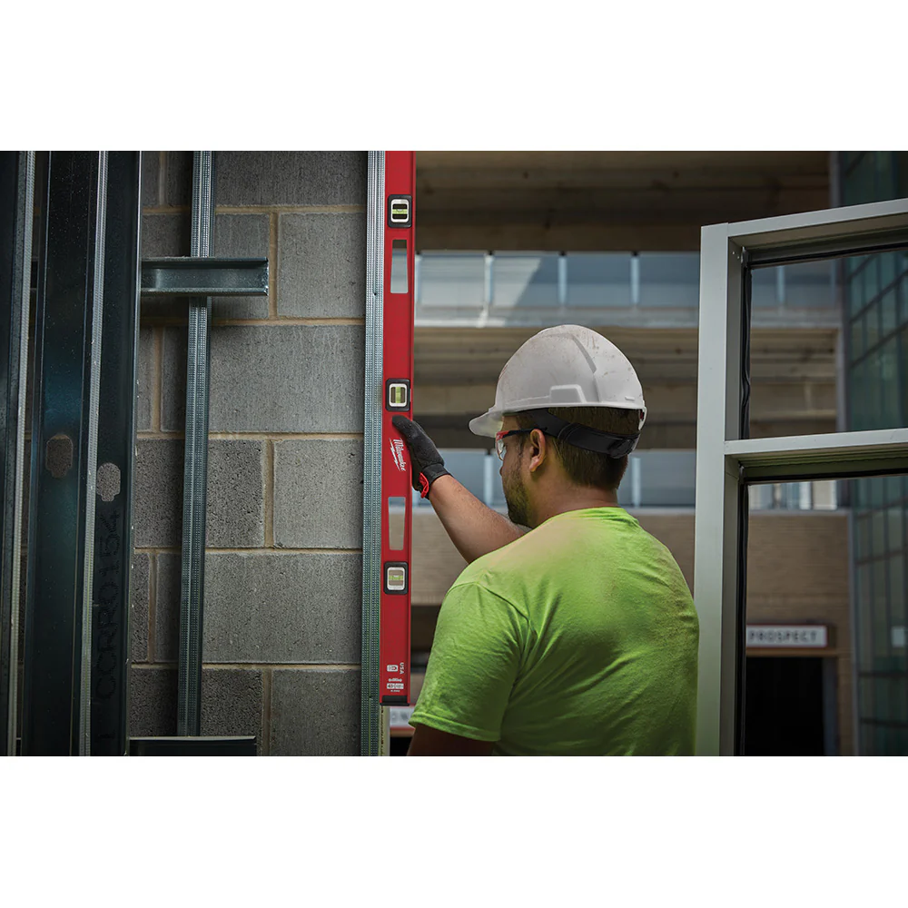 Milwaukee MLIBM48 48 Magnetic I-Beam Level / Billet Torpedo Level