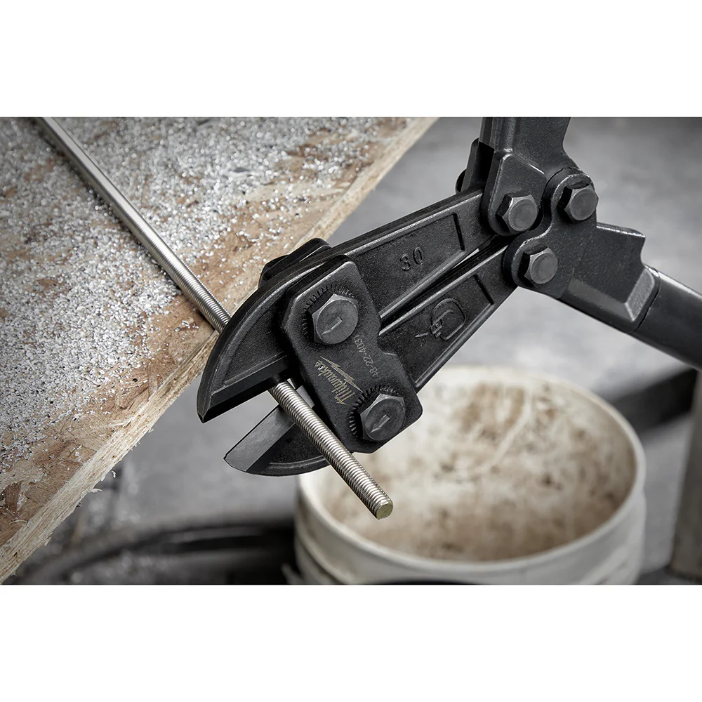 Milwaukee 48-22-4031 30 Optimized Forged Steel Heat Treated Bolt Cutter