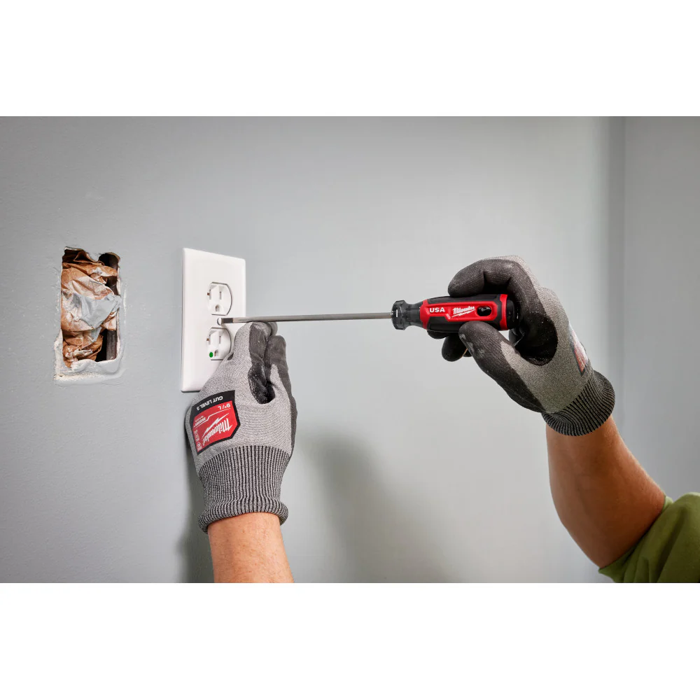 Milwaukee MT213 3/16 Cabinet 8 Cushion Grip Screwdriver - Made In USA