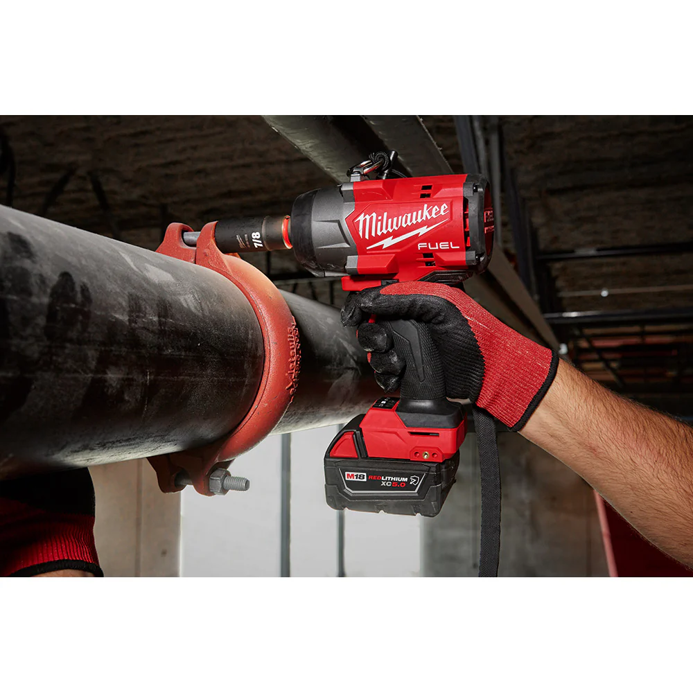 Milwaukee 2966-22 M18 FUEL 18V 1/2 High Torque Impact Wrench w/ Pin Detent Kit