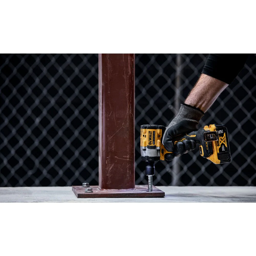 DeWALT DCF921P2 20V MAX ATOMIC 1/2 Compact Impact Wrench w/ Hog Ring Anvil Kit