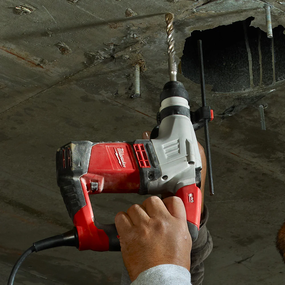 Milwaukee 5263-81 120V Corded  5/8 SDS Plus Rotary Hammer Kit - Reconditioned