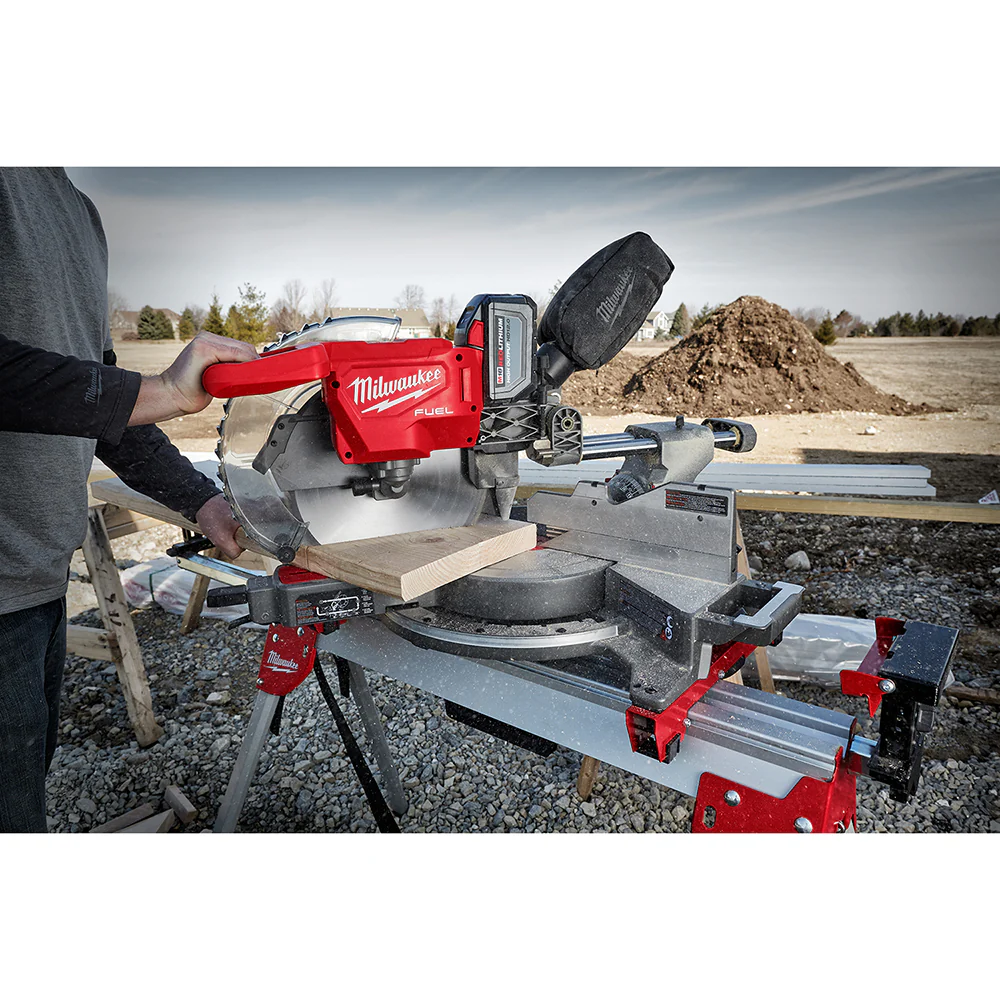 Milwaukee 2739-80 M18 18V 12 Cordless Miter Saw - Bare Tool - Recon