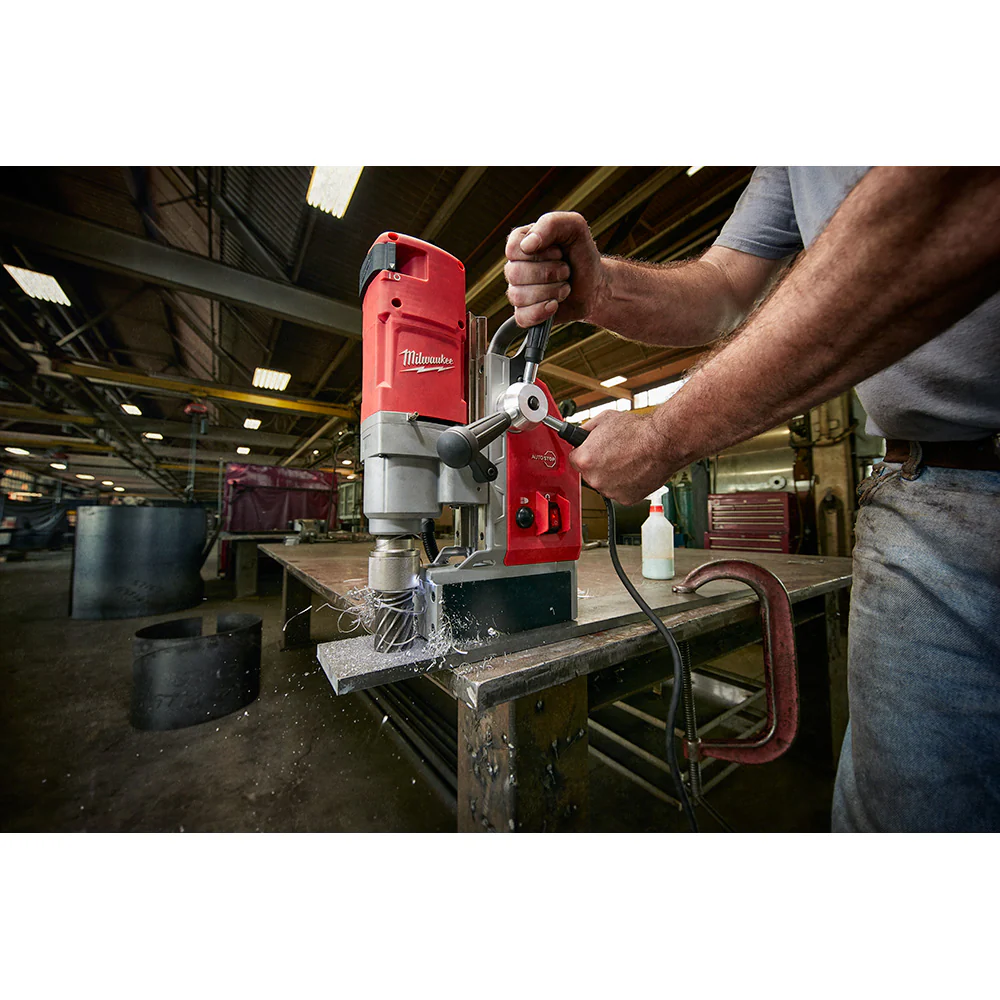 Milwaukee 4272-81 1-5/8 Electromagnetic Compact Drill - Reconditioned