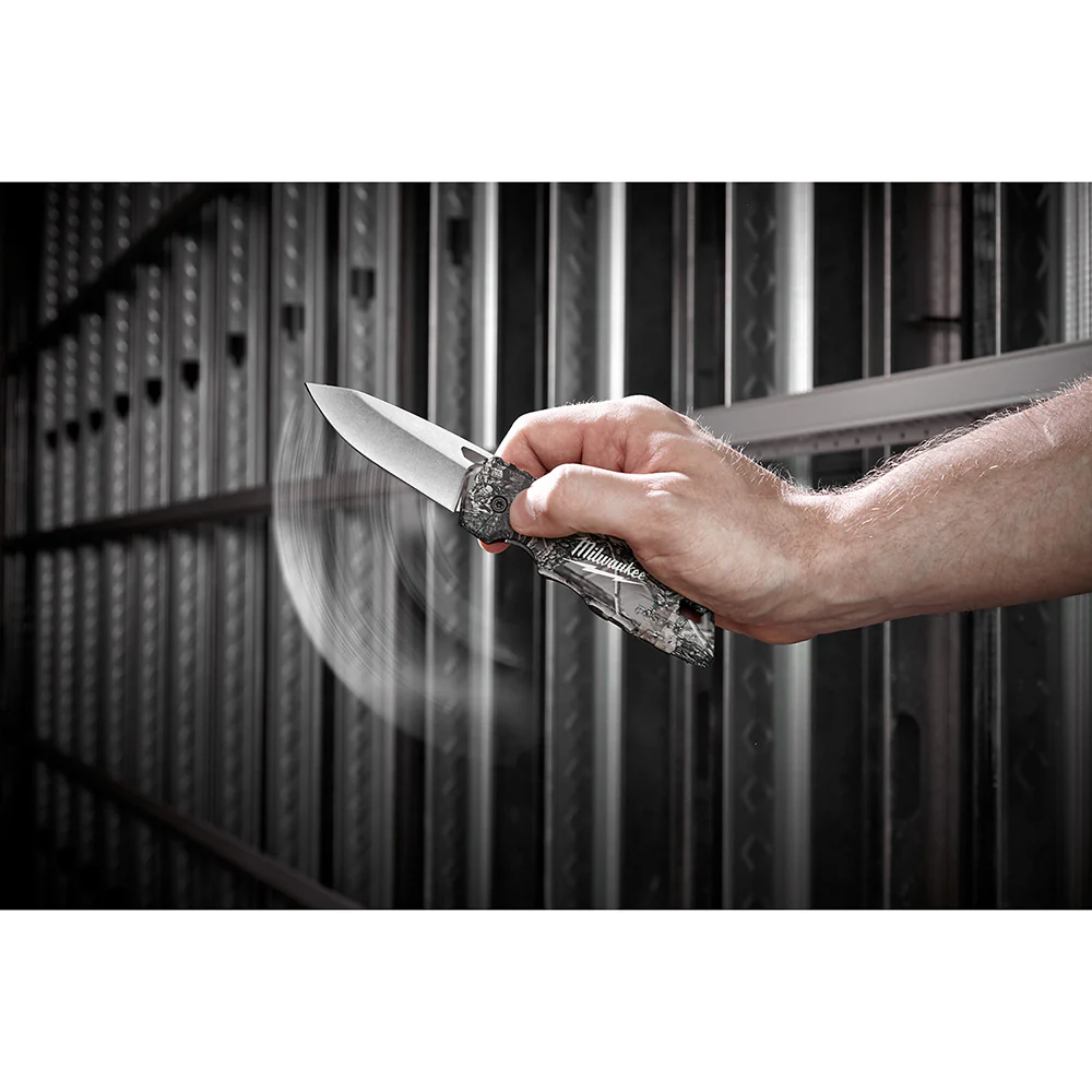 Milwaukee 48-22-1524 FASTBACK�Camo Folding Pocket Knife