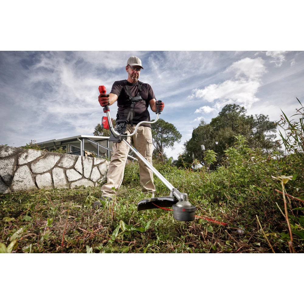 Milwaukee 3015-20 M18 FUEL 18V Brushless Cordless Brush Cutter - Bare Tool