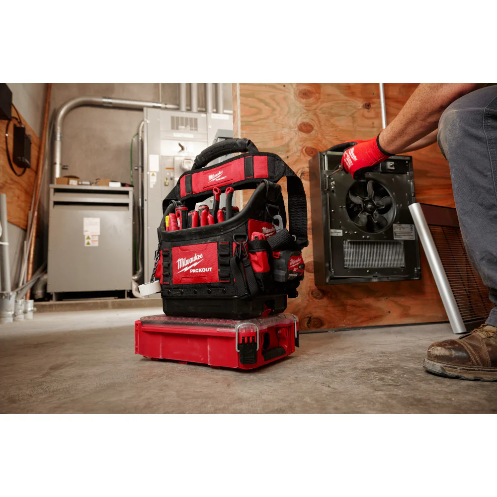 Milwaukee 48-22-8302CLR PACKOUT 10 Structured Tote w/ Cooler