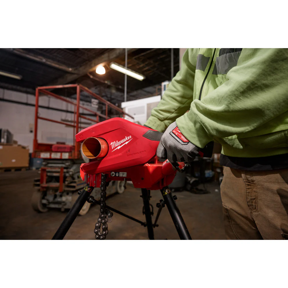 Milwaukee 2479-20 M12 Brushless 1-1/4-2 Copper Tubing Cutter