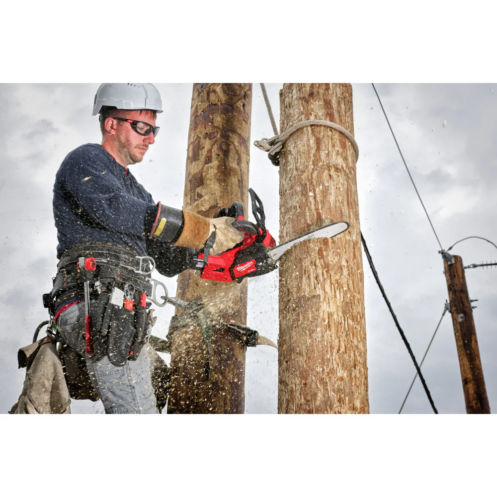 Milwaukee 2826-20C M18 FUEL 18V 12 Cordless Top Handle Chainsaw - Bare Tool