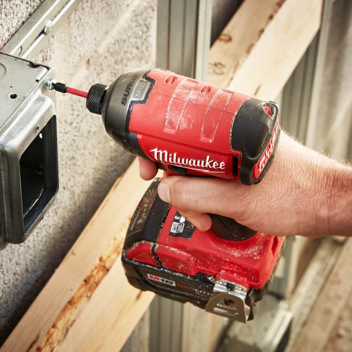 Milwaukee 2760-80 M18 FUEL 18V 1/4 Surge Hydraulic Driver - Bare. Reconditioned