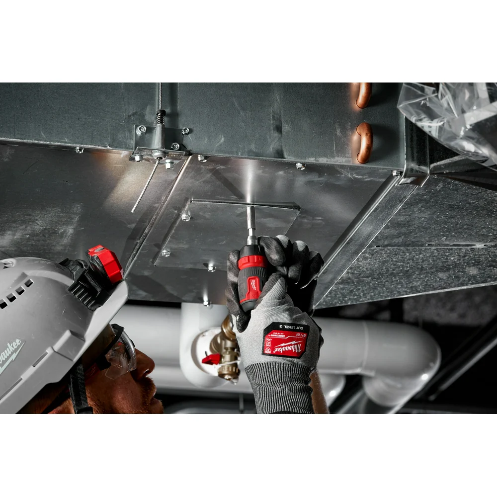 Milwaukee 48-22-2913 8-in-1 Ratcheting Compact Multi-Bit Screwdriver