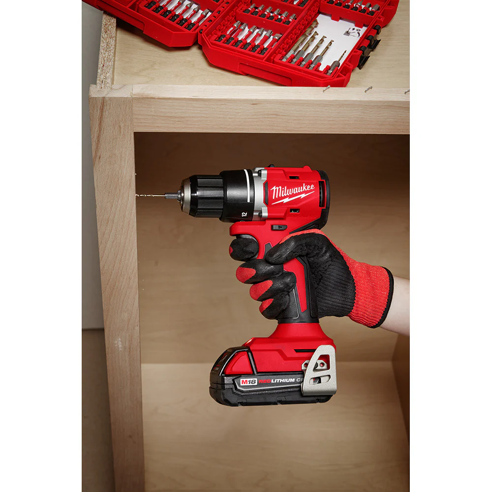Milwaukee 3601-22CT M18 18V 1/2 Compact Brushless Drill/Driver Kit