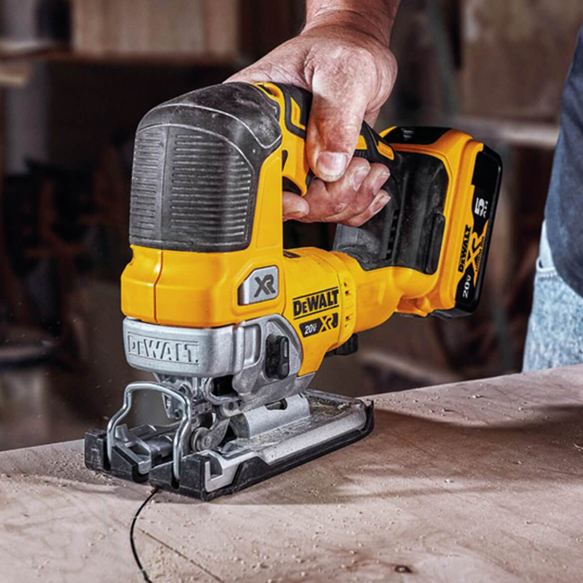 DeWALT DCW210P1-KIT 20V 5 Brushless Orbital Sander Kit w/ Jigsaw