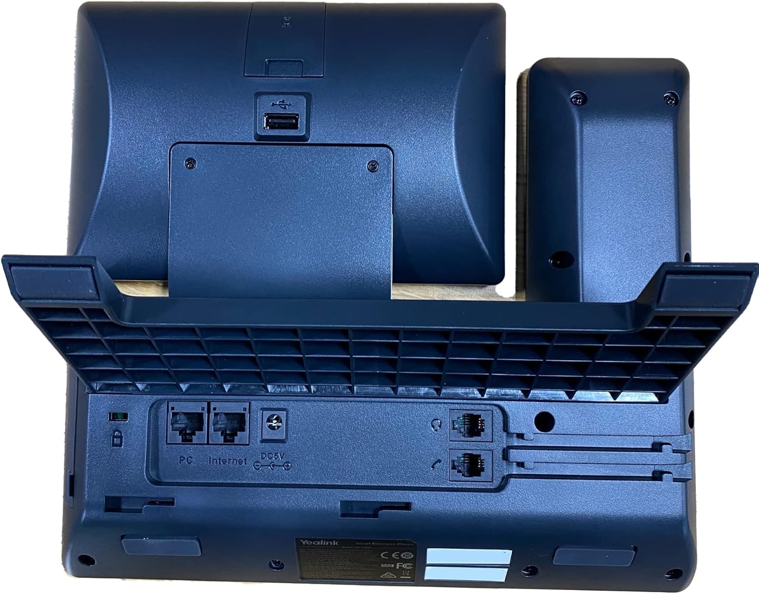 Yealink T58W PRO with Blue Tooth Handset 16 Lines. 7-Inch Color Touch Screen Display. Dual USB Ports, Dual-Port Gigabit Ethernet, PoE, Power Adapter Not Included (SIP-T58W PRO) (Renewed)