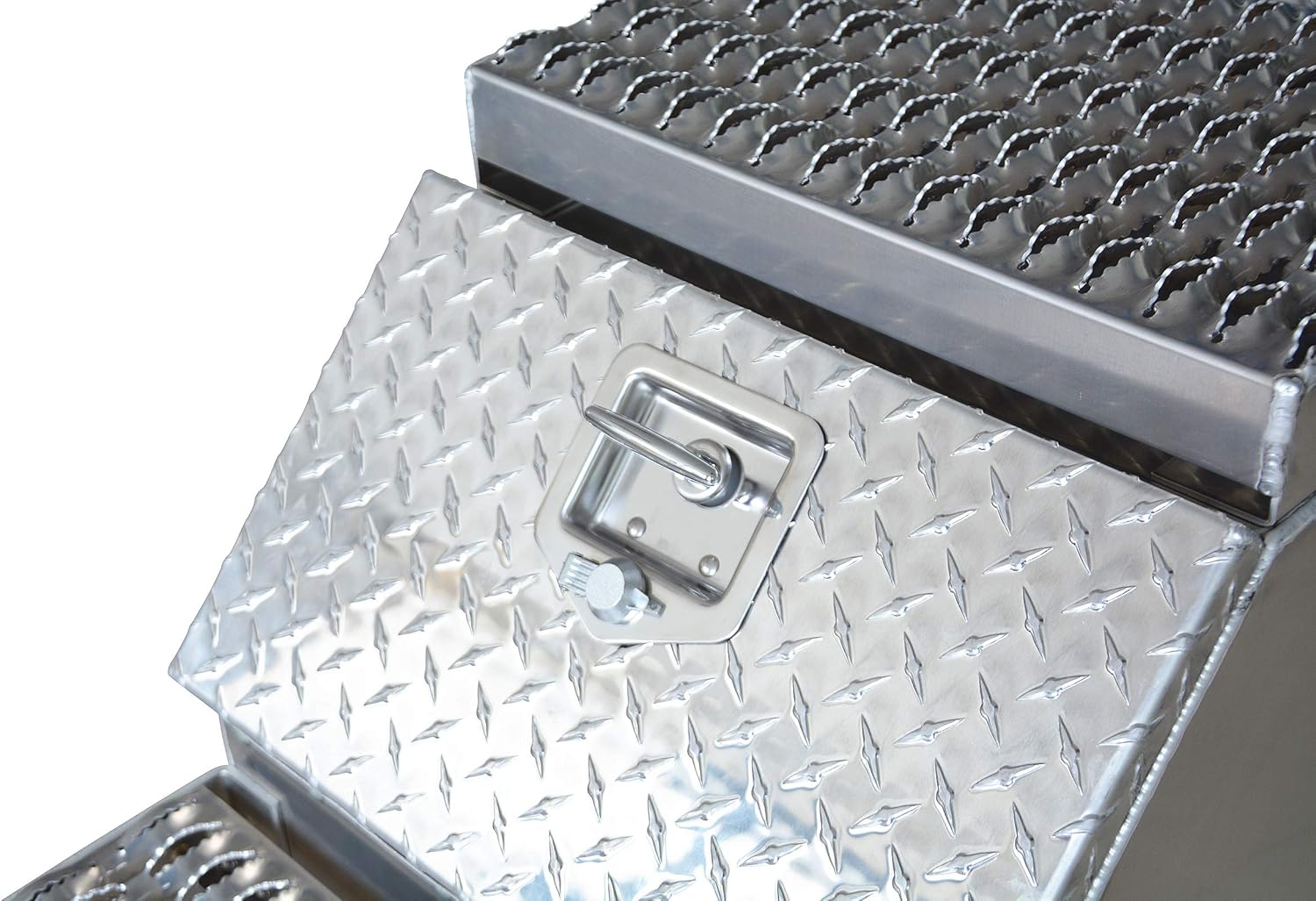 Heavy Duty Aluminum Semi Truck Side Storage Saddle Step Box / 18