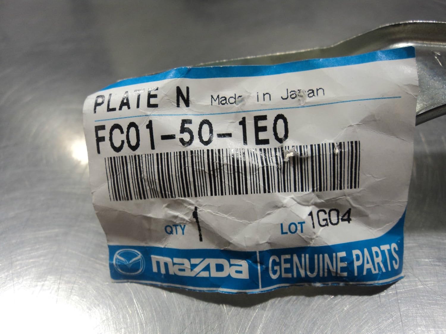 Mazda RX-7 1989-1992 New OEM front left and right bumper retainer bracket set Pack of 2