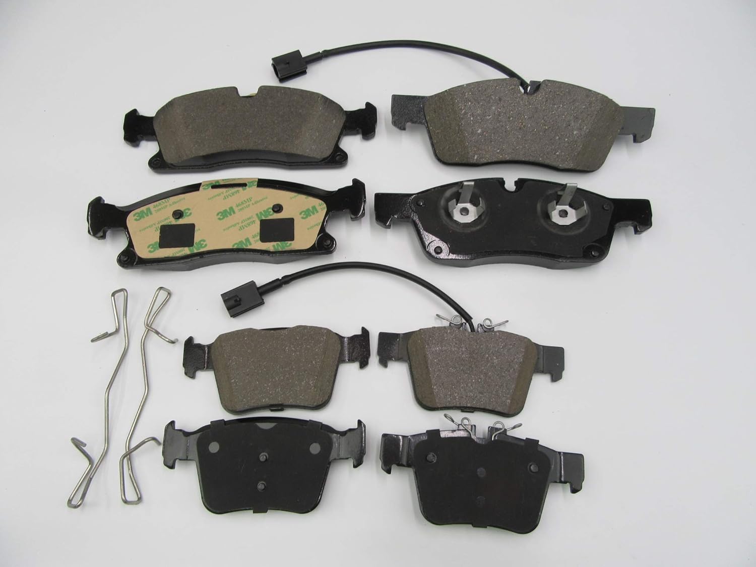 TopEuro replacement front and rear brake pads for Levante Base LOW DUST #603