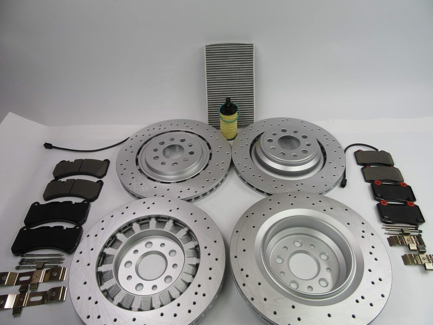 TopEuro replacement front rear brake pads & rotors for Maserati Ghibli Quattroporte 2014-16 FREE FILTER #520