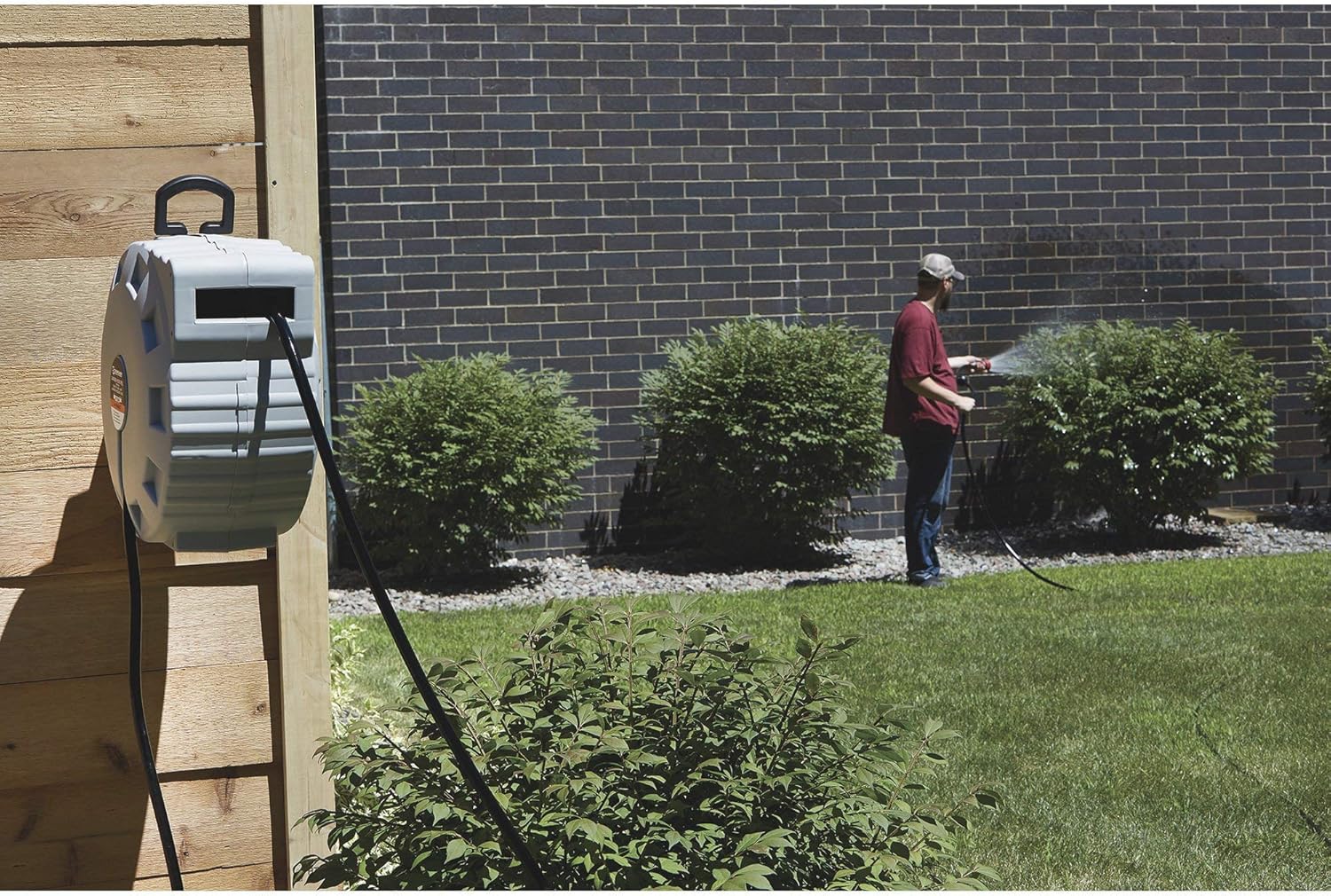 Strongway Retractable Garden Hose Reel with 5/8in. Dia. x 80ft.L Hose - Wall Mount