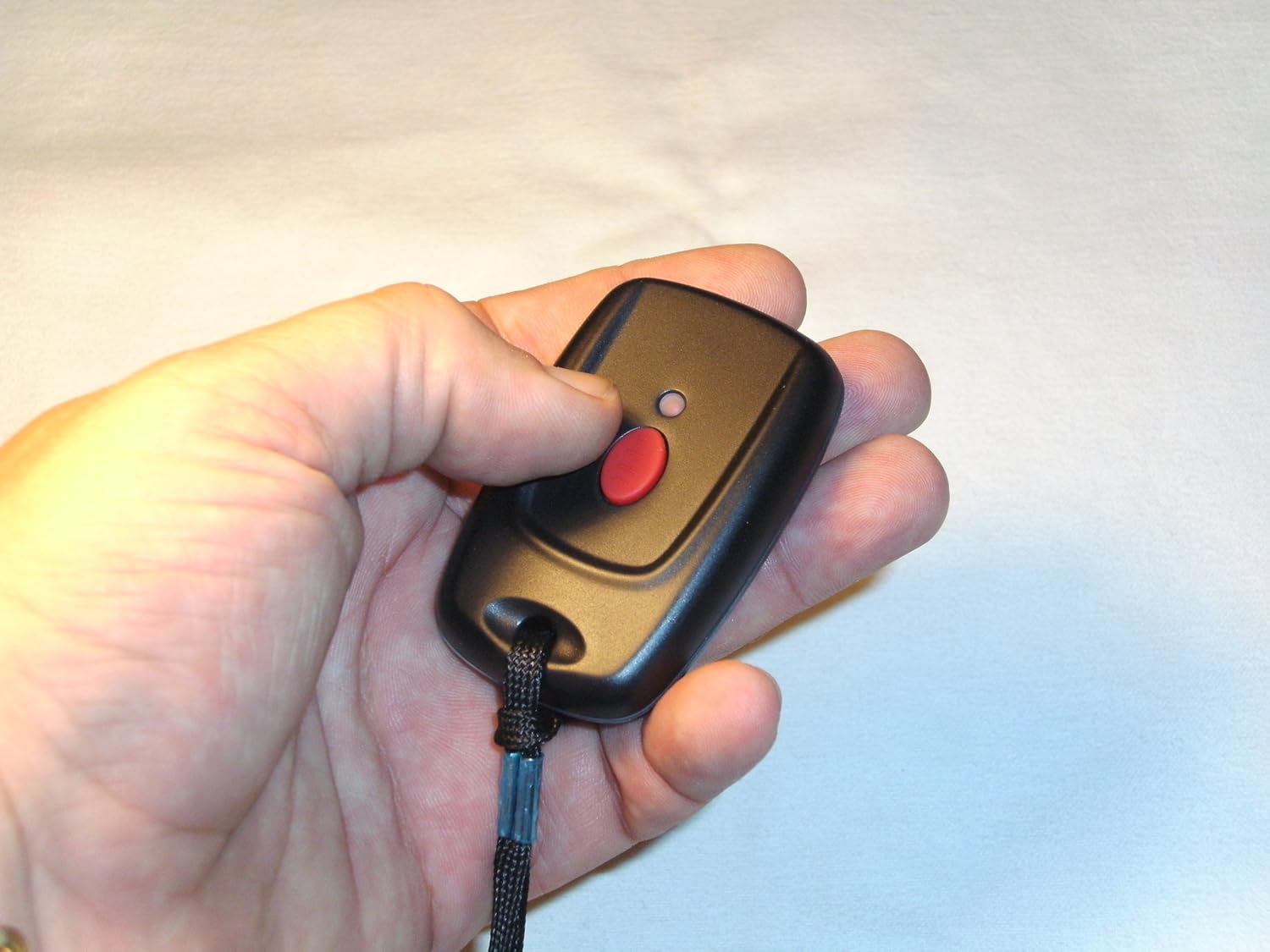 No Monthly Fees Medical Alert System - Elderly - Senior - Personal Panic Button Dialing Telephone System