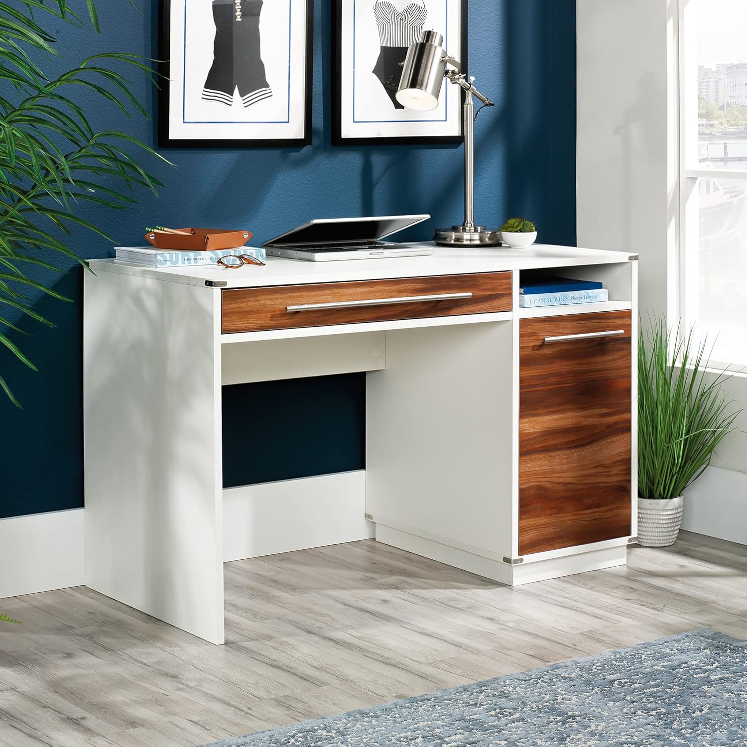 Sauder Vista Key Desk, L: 47.64