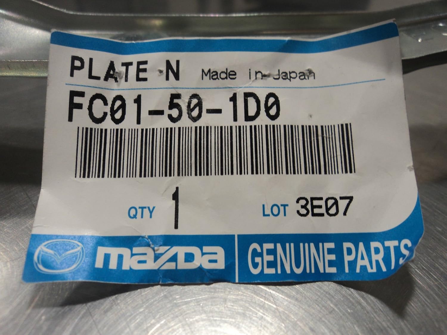 Mazda RX-7 1989-1992 New OEM front left and right bumper retainer bracket set Pack of 2