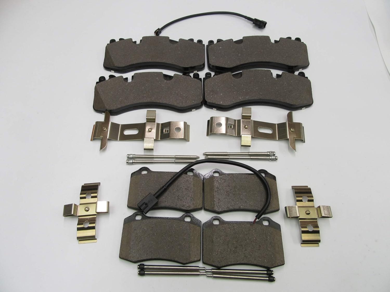 TopEuro front rear brake pads LOW DUST replacement for Maserati Quattroporte V8 Gts #612