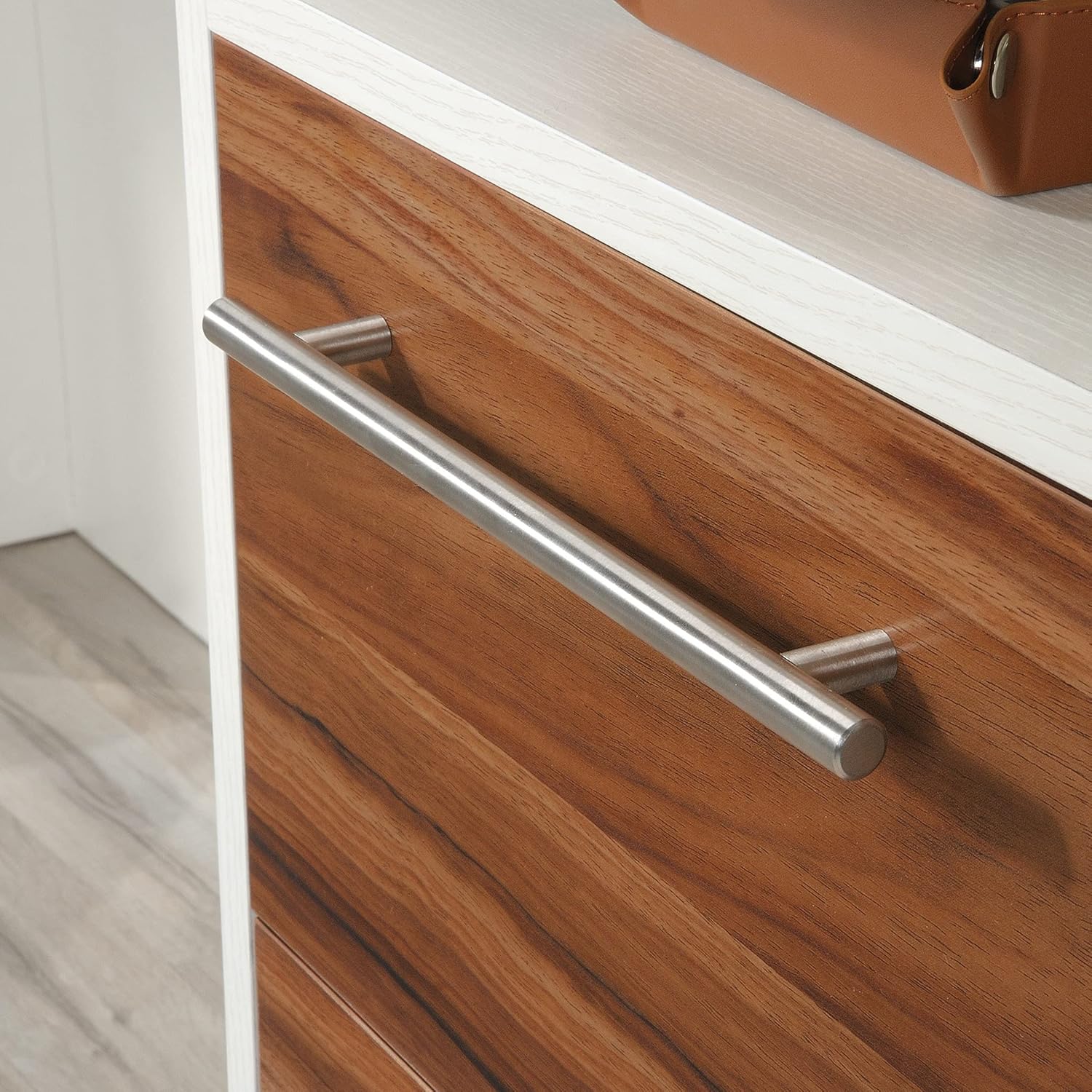 Sauder Vista Key L-Desk, L: 59.65