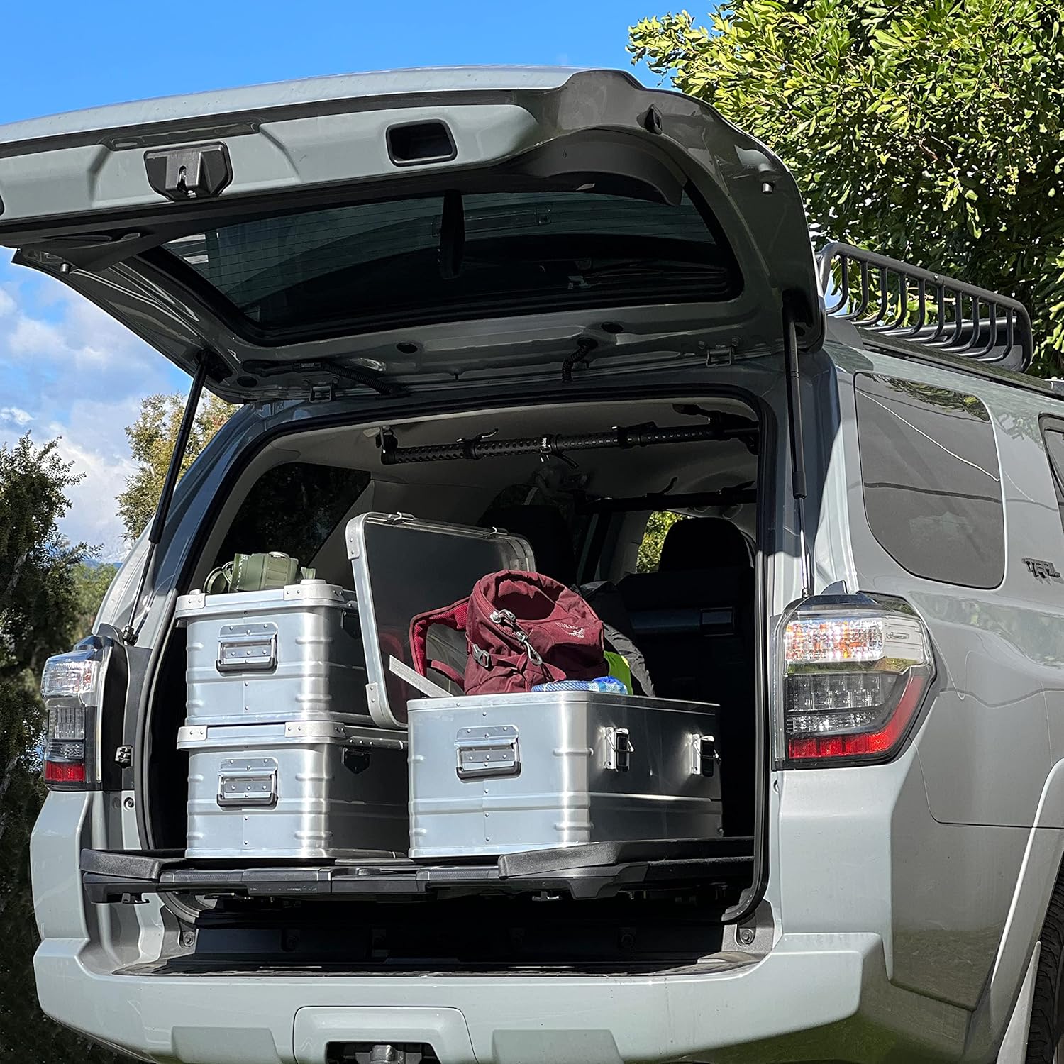 Eylar 2-Piece Equipment and Gear Overland Crossover Aluminum Cargo Case (2 PCS Combo)