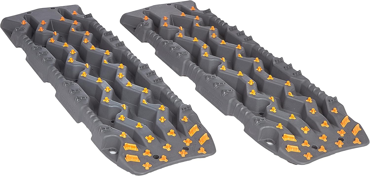 TRED PRO TREDPROGR Recovery Boards Traction Tracks in Green with Black Teeth, with EXOTRED Composite Construction, SIPE-LOCK Grip Profile (Green/Black)