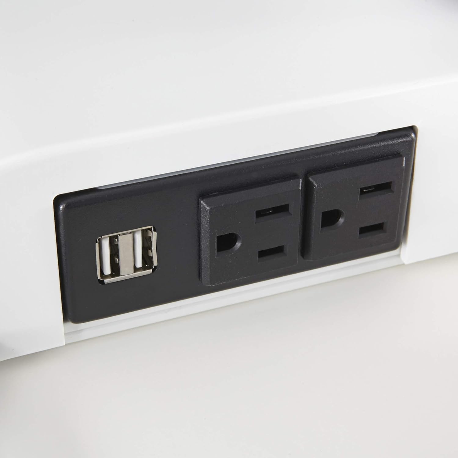 Safco Soar Single Monitor Mount Electric Sit/Stand Desk Converter, White