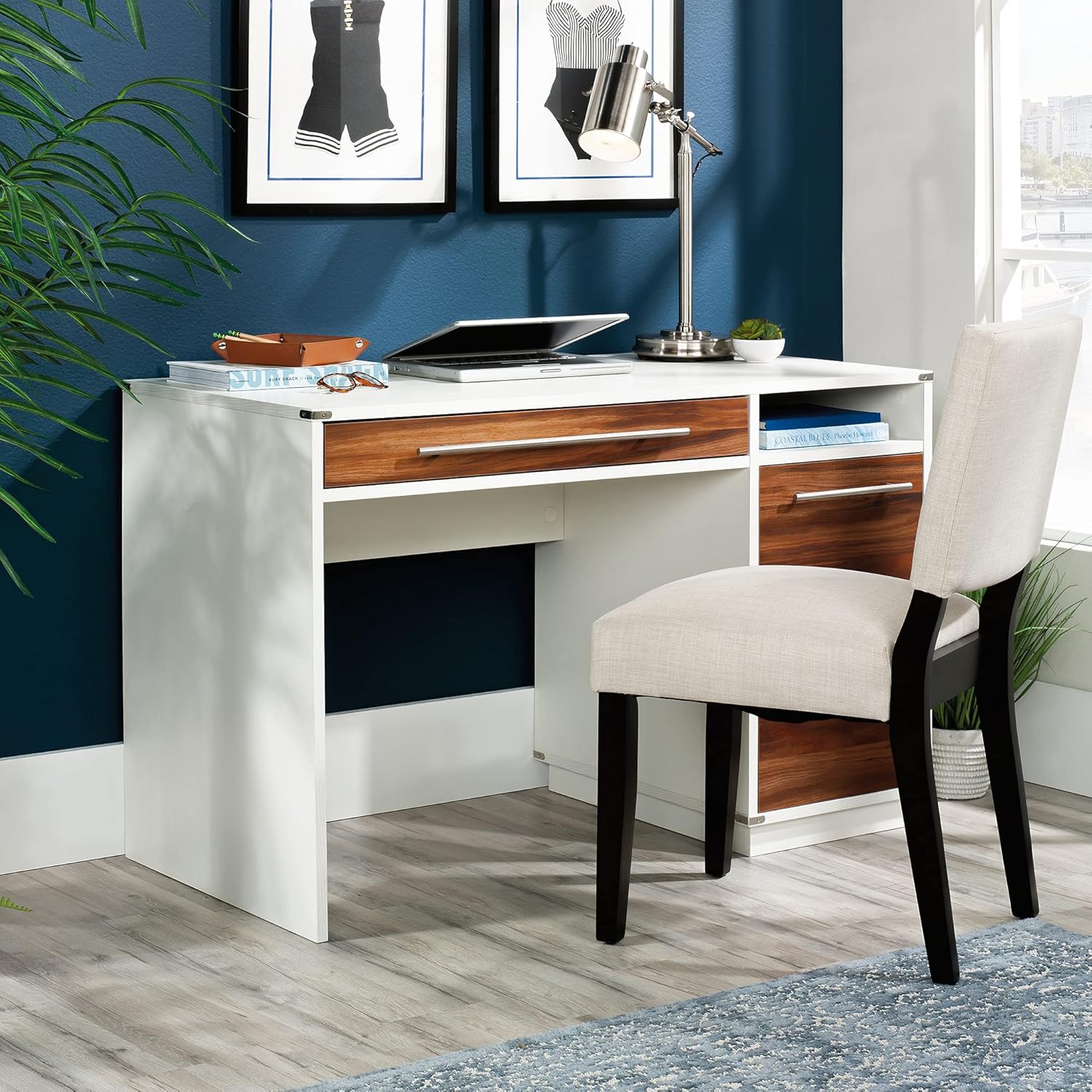 Sauder Vista Key Desk, L: 47.64