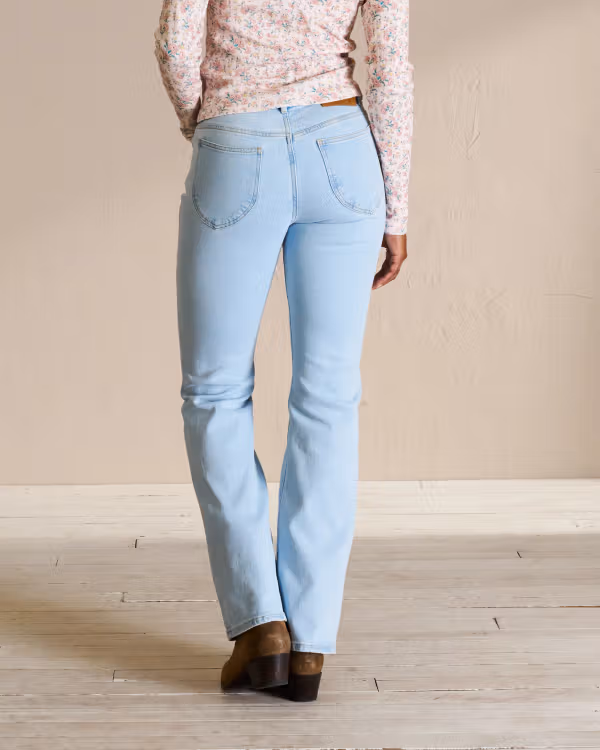 Women's Mid-Rise Bootcut Jeans
