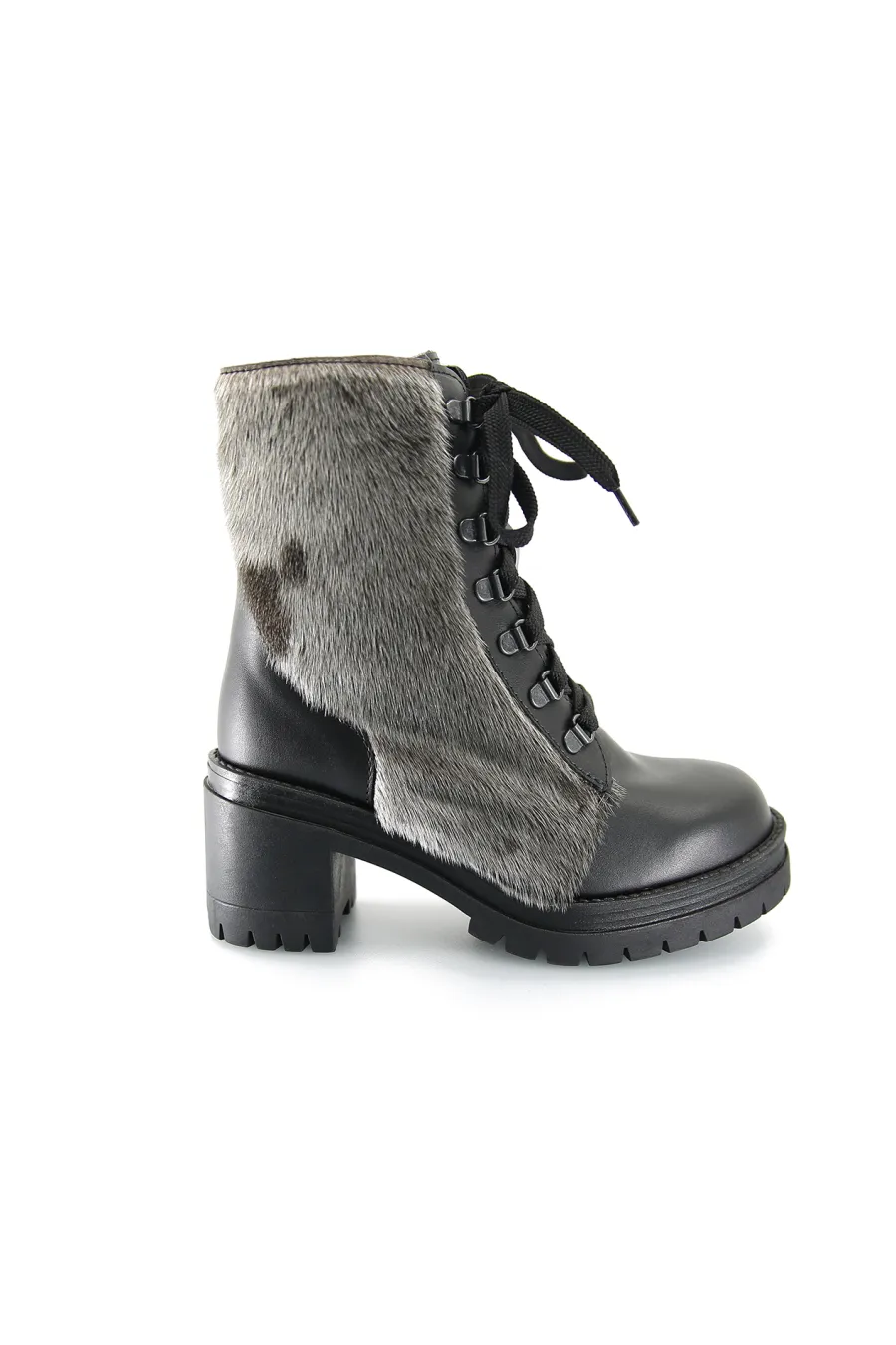 Bottillons en fourrure de Loup Marin naturel - Zoé