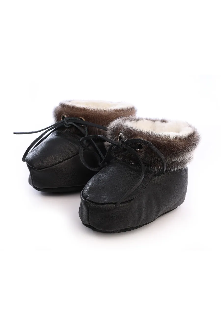 Pantoufles pour bébé en cuir et Loup Marin naturel