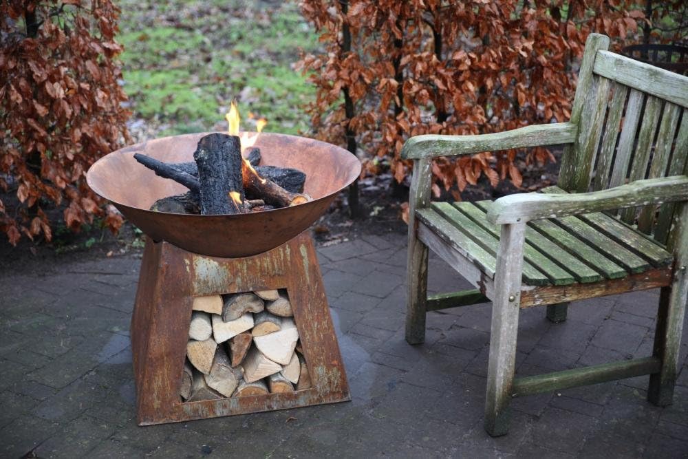 Esschert Design Fire Bowl with Wood Storage, Small